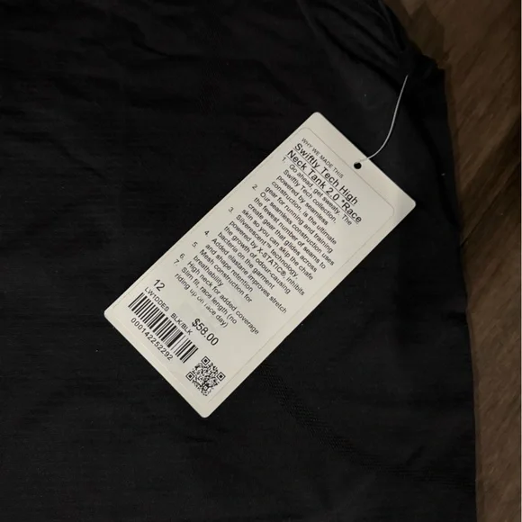 Lululemon Swiftly Tech High Neck Tank Race length - Picture 2 of 2